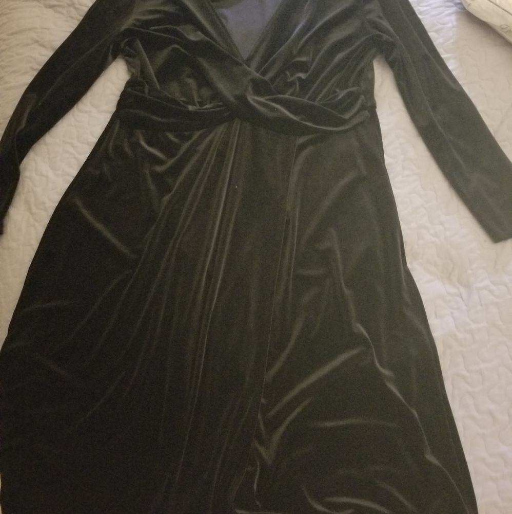 Black velvet dress